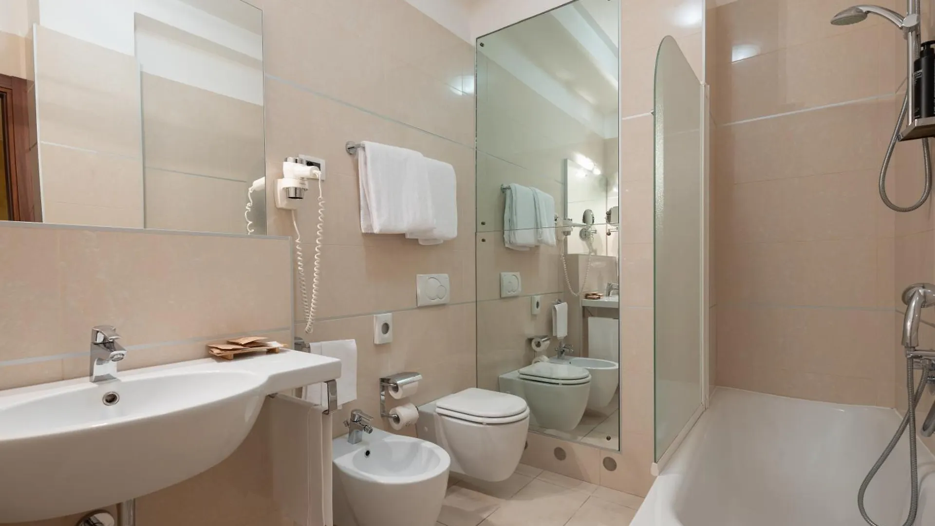 Hotel Stendhal Πάρμα Ιταλία