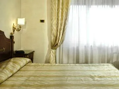 Hotel Stendhal Πάρμα