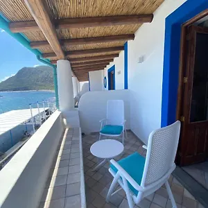 Da Nino Sul Mare Bed & Breakfast