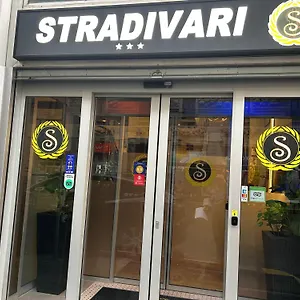 *** מלון Stradivari איטליה